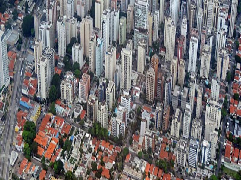 Após recorde histórico, lançamentos residenciais caem em São Paulo